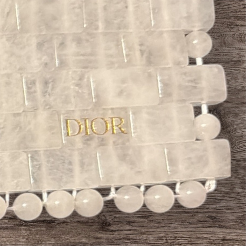 Dior White Quartz Deluxe Eye Mask Set Beauty - Picture 4 of 8